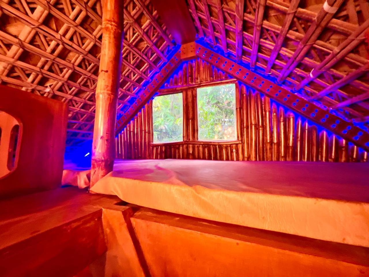 La Pahi Palace- Banquet And Resort Sakri East 외부 사진
